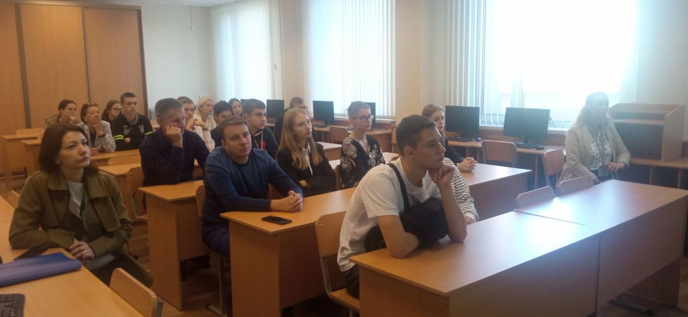 Участники олимпиады «Шаг к инновациям» на ПСФ
